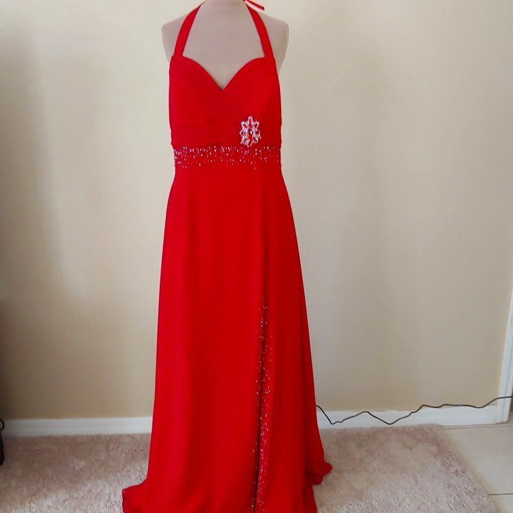 (2)💖HOST PICK💖 NEW Gorgeous Red Evening Gown by WOW